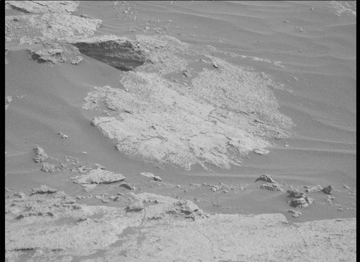This image was taken by MCZ_LEFT onboard NASA's Mars rover Perseverance on Sol 477