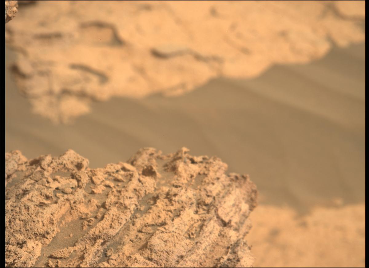 This image was taken by MCZ_LEFT onboard NASA's Mars rover Perseverance on Sol 477