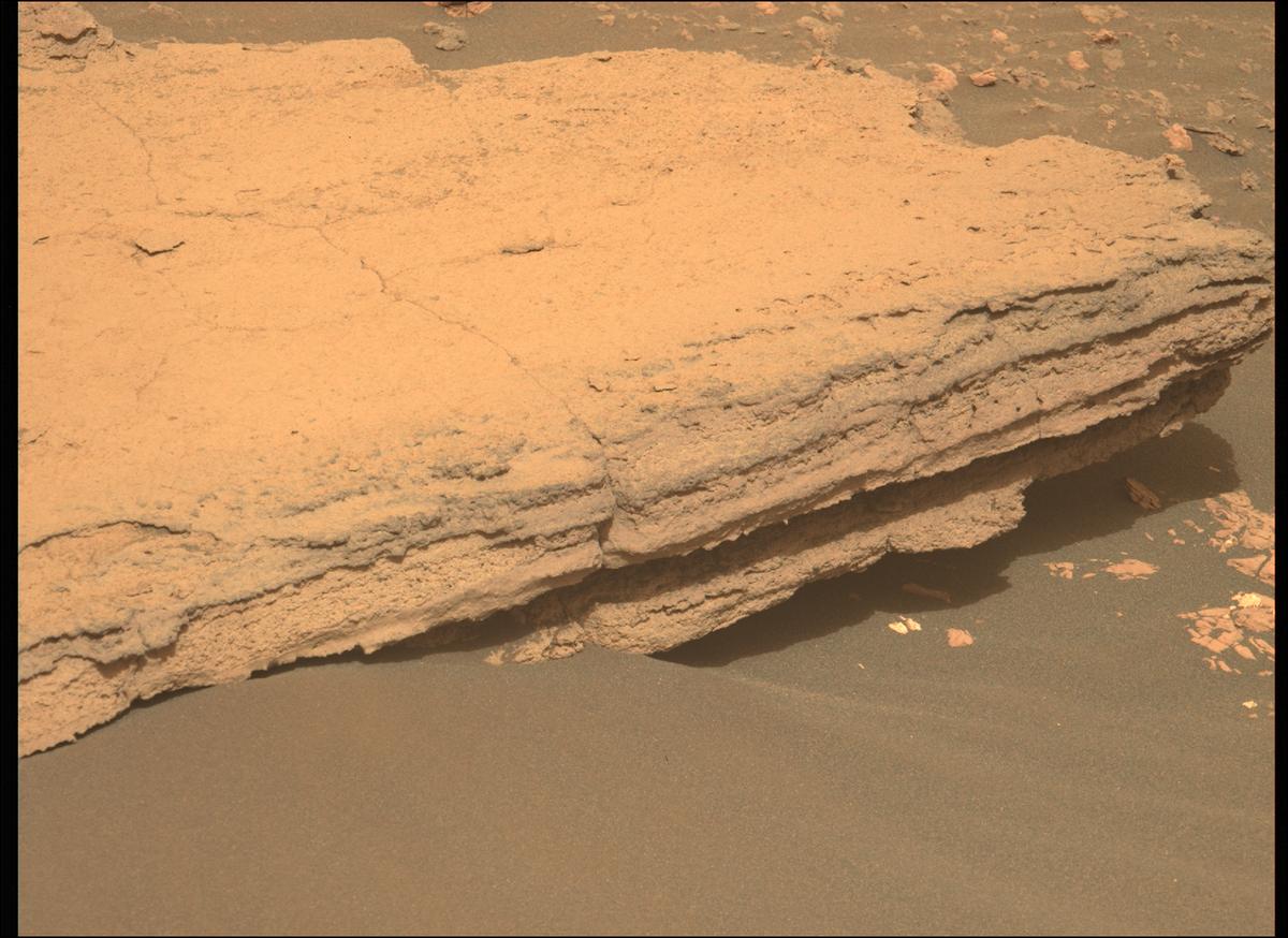 This image was taken by MCZ_LEFT onboard NASA's Mars rover Perseverance on Sol 477