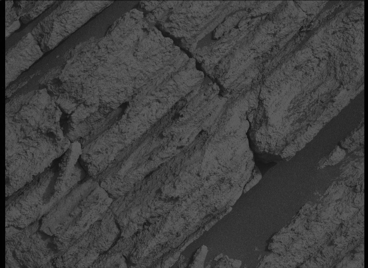 This image was taken by MCZ_LEFT onboard NASA's Mars rover Perseverance on Sol 477