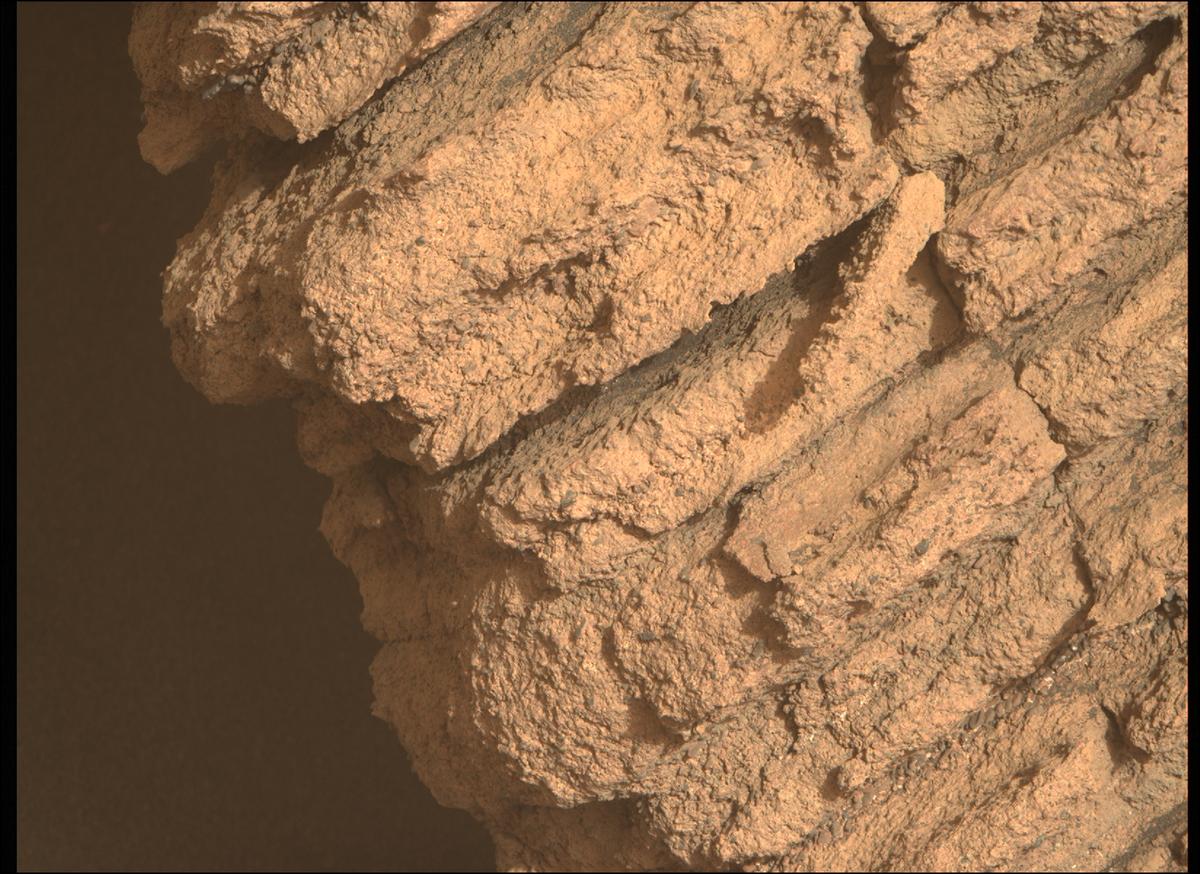 This image was taken by MCZ_RIGHT onboard NASA's Mars rover Perseverance on Sol 477