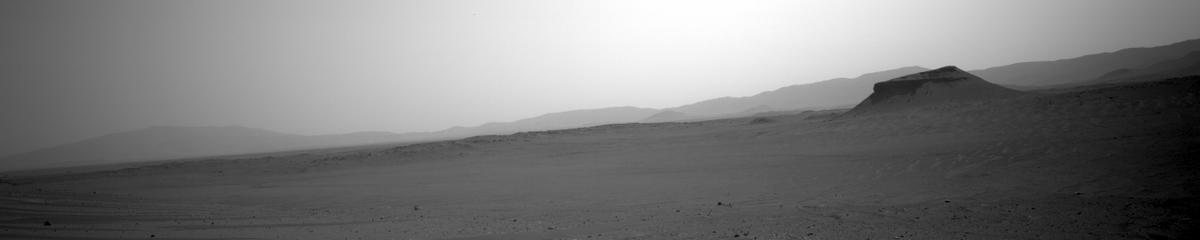 This image was taken by NAVCAM_LEFT onboard NASA's Mars rover Perseverance on Sol 484
