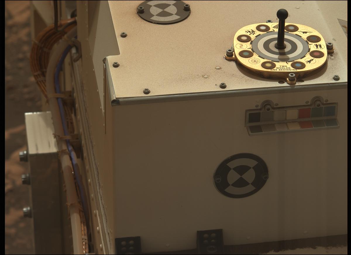 This image was taken by MCZ_LEFT onboard NASA's Mars rover Perseverance on Sol 484