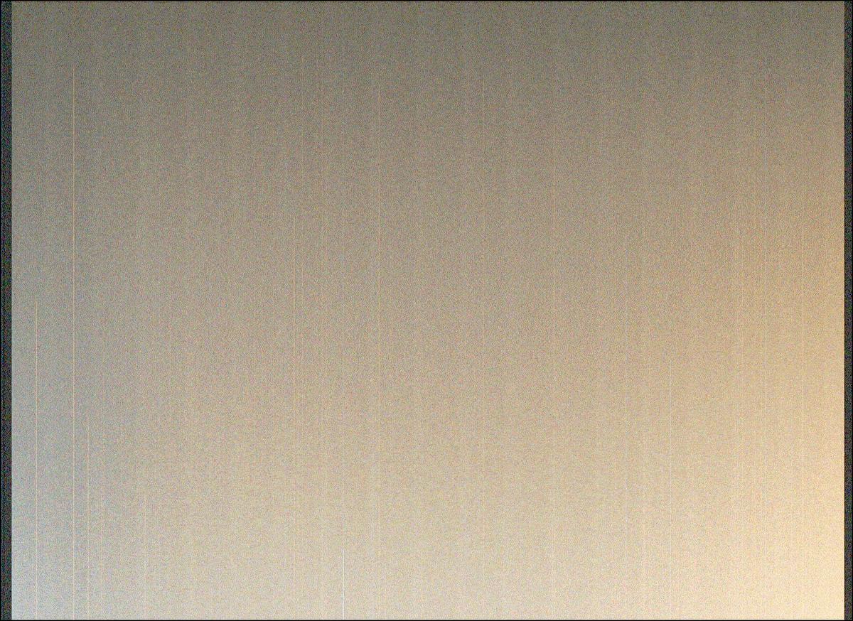 This image was taken by MCZ_RIGHT onboard NASA's Mars rover Perseverance on Sol 484