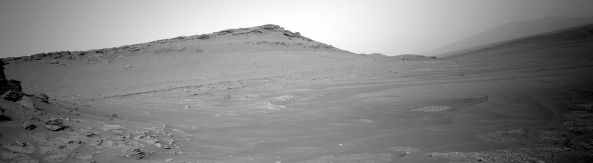 This image was taken by NAVCAM_LEFT onboard NASA's Mars rover Perseverance on Sol 486