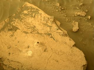 View image taken on Mars, Mars Perseverance Sol 490: Right Navigation Camera (Navcam)