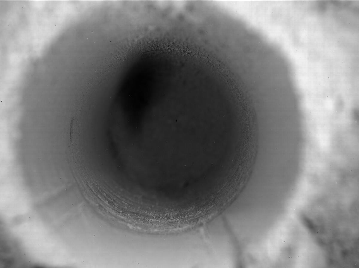 This image was taken by SHERLOC_WATSON onboard NASA's Mars rover Perseverance on Sol 492