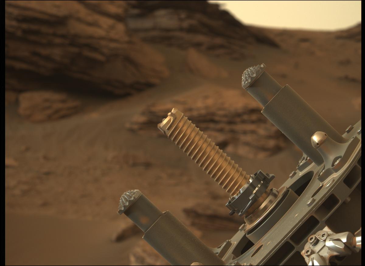 This image was taken by MCZ_LEFT onboard NASA's Mars rover Perseverance on Sol 495