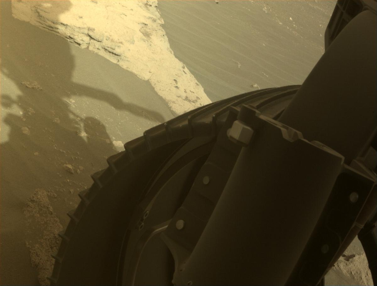 This image was taken by FRONT_HAZCAM_RIGHT_A onboard NASA's Mars rover Perseverance on Sol 498