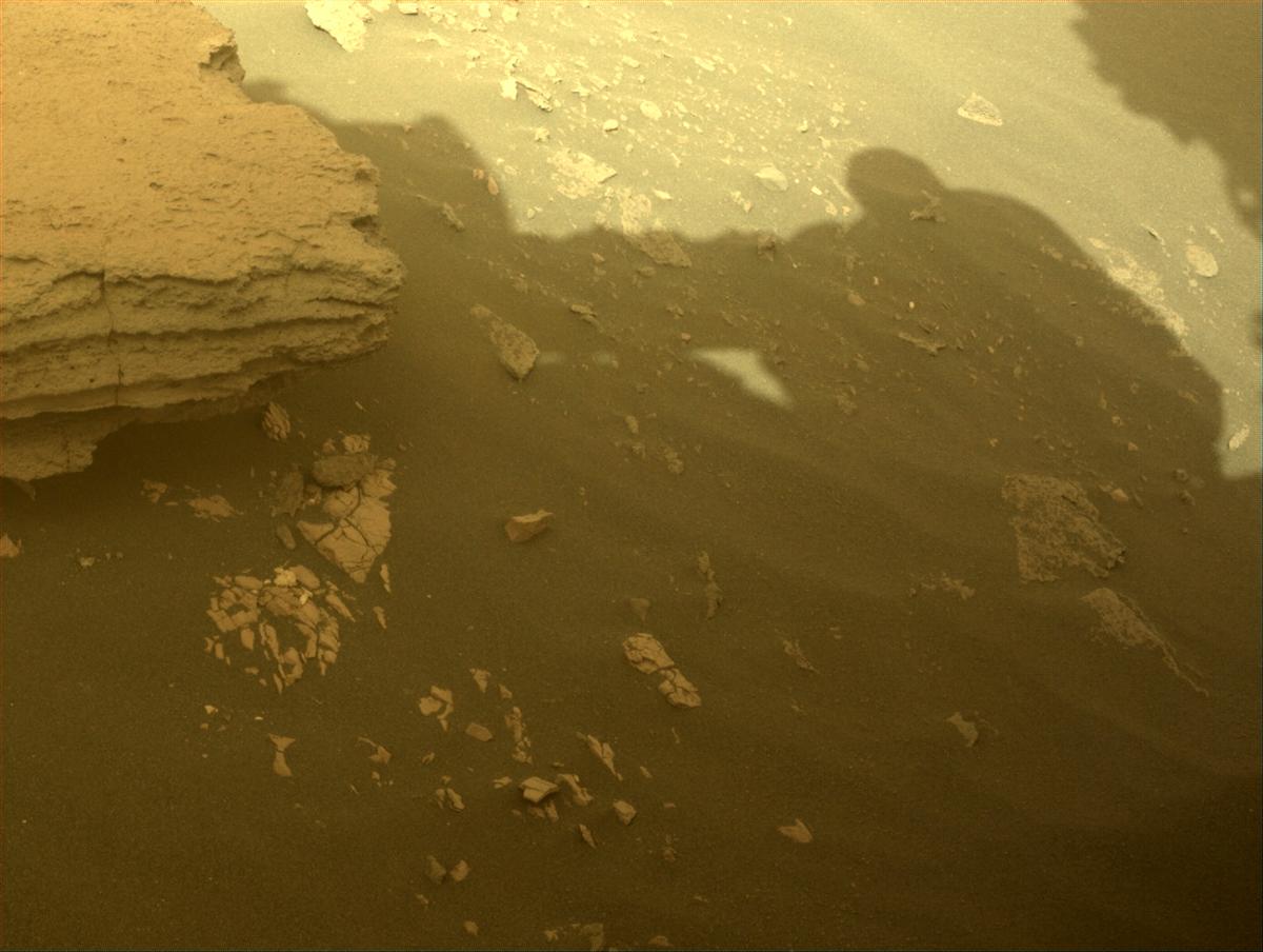 This image was taken by FRONT_HAZCAM_RIGHT_A onboard NASA's Mars rover Perseverance on Sol 498