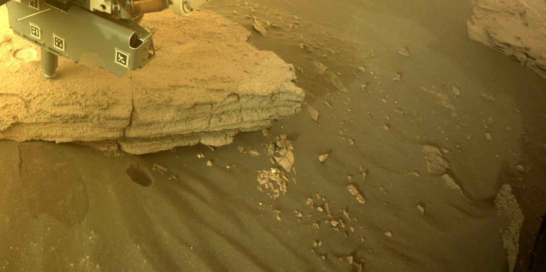 This image was taken by FRONT_HAZCAM_LEFT_A onboard NASA's Mars rover Perseverance on Sol 499