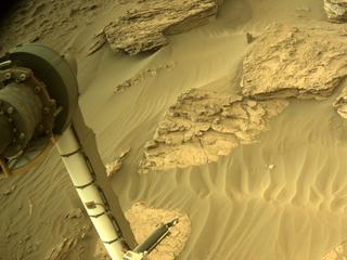 View image taken on Mars, Mars Perseverance Sol 499: Left Navigation Camera (Navcam)