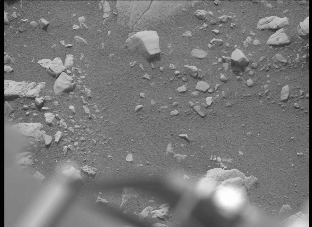 This image was taken by MCZ_RIGHT onboard NASA's Mars rover Perseverance on Sol 502