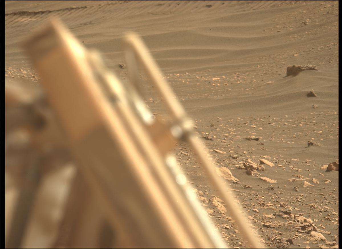 This image was taken by MCZ_LEFT onboard NASA's Mars rover Perseverance on Sol 503