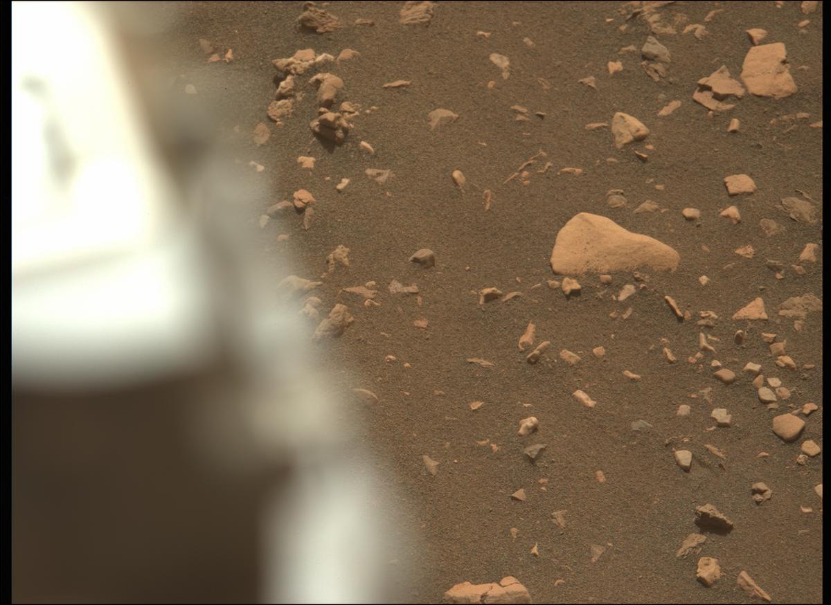 This image was taken by MCZ_LEFT onboard NASA's Mars rover Perseverance on Sol 507