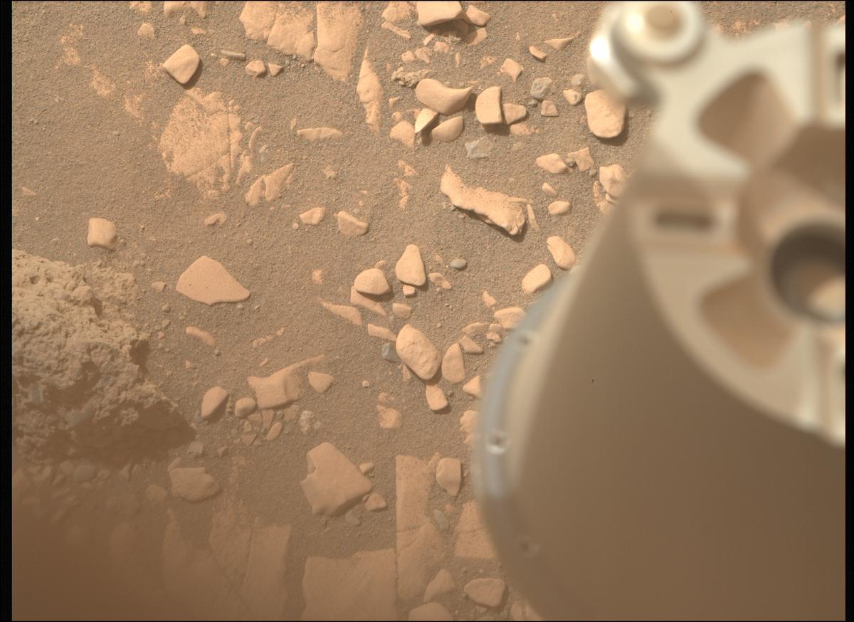 This image was taken by MCZ_RIGHT onboard NASA's Mars rover Perseverance on Sol 507