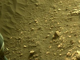 View image taken on Mars, Mars Perseverance Sol 509: Right Navigation Camera (Navcam)