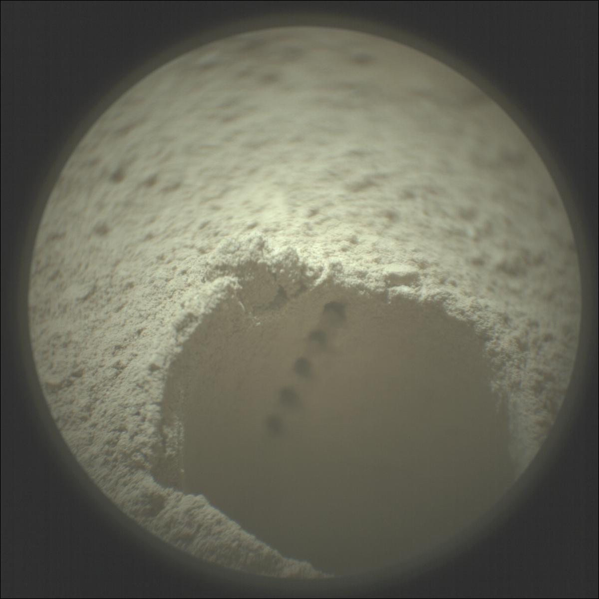 This image was taken by SUPERCAM_RMI onboard NASA's Mars rover Perseverance on Sol 512