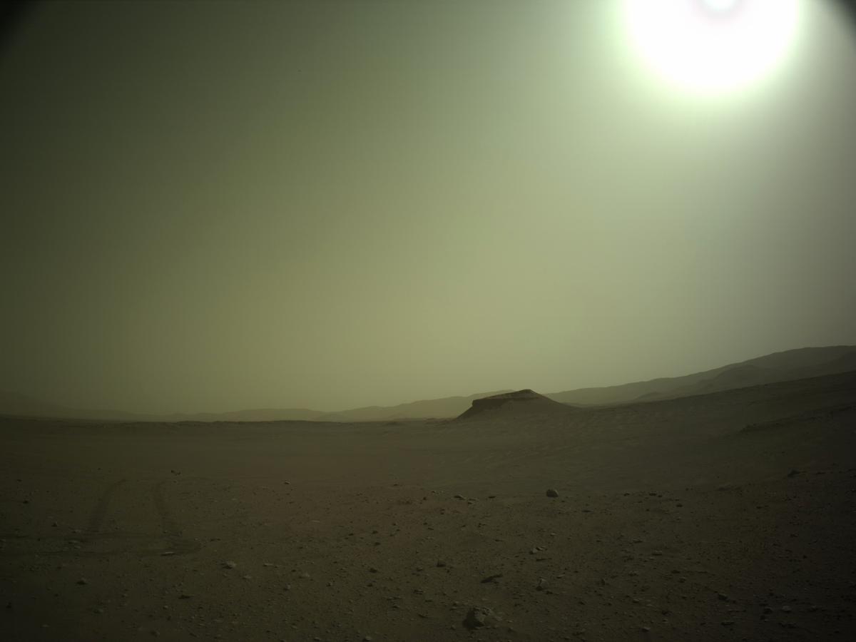This image was taken by NAVCAM_LEFT onboard NASA's Mars rover Perseverance on Sol 514
