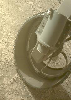 View image taken on Mars, Mars Perseverance Sol 516: Front Right Hazard Avoidance Camera (Hazcam)