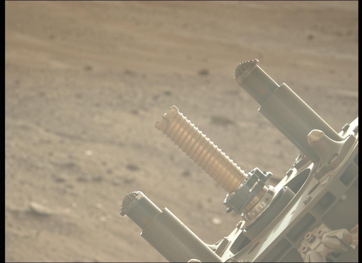 This image was taken by MCZ_LEFT onboard NASA's Mars rover Perseverance on Sol 516