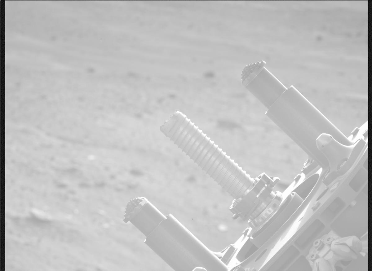 This image was taken by MCZ_LEFT onboard NASA's Mars rover Perseverance on Sol 516