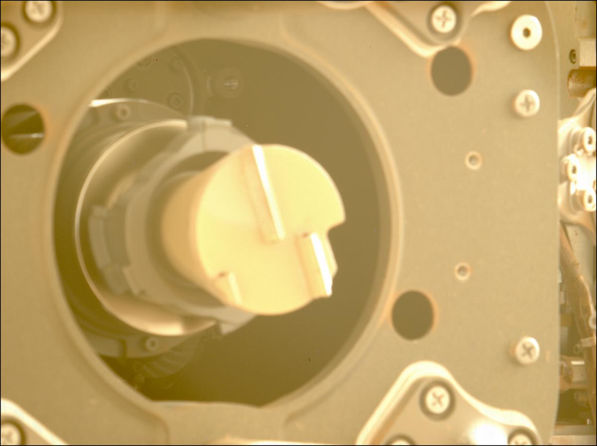 This image was taken by MCZ_LEFT onboard NASA's Mars rover Perseverance on Sol 520