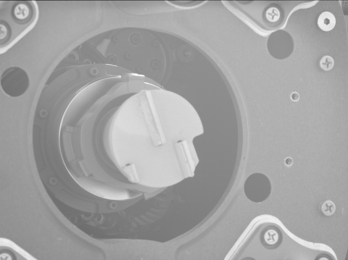 This image was taken by MCZ_RIGHT onboard NASA's Mars rover Perseverance on Sol 520