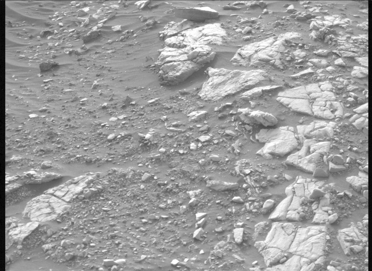 This image was taken by MCZ_RIGHT onboard NASA's Mars rover Perseverance on Sol 520