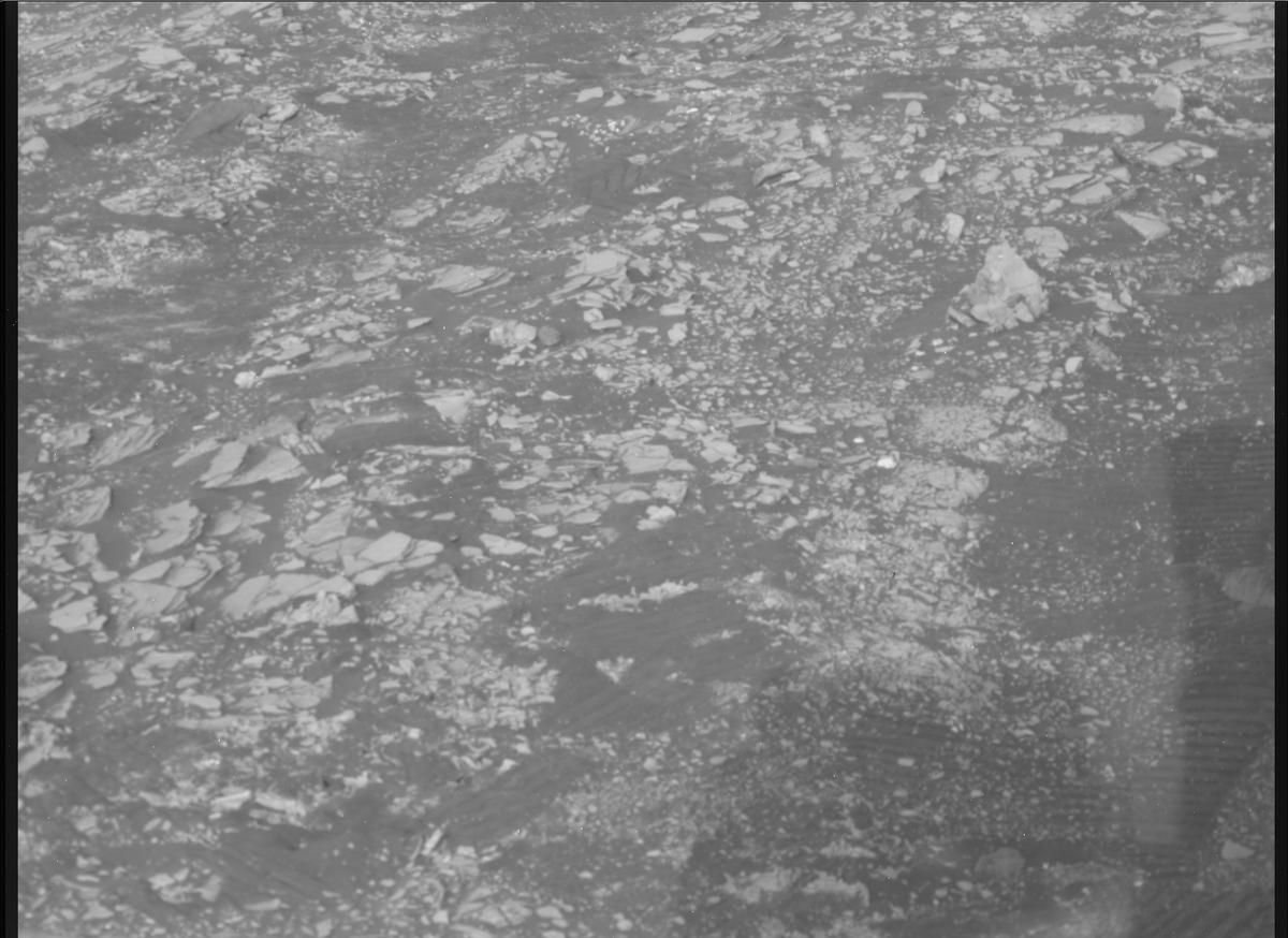 This image was taken by MCZ_RIGHT onboard NASA's Mars rover Perseverance on Sol 520