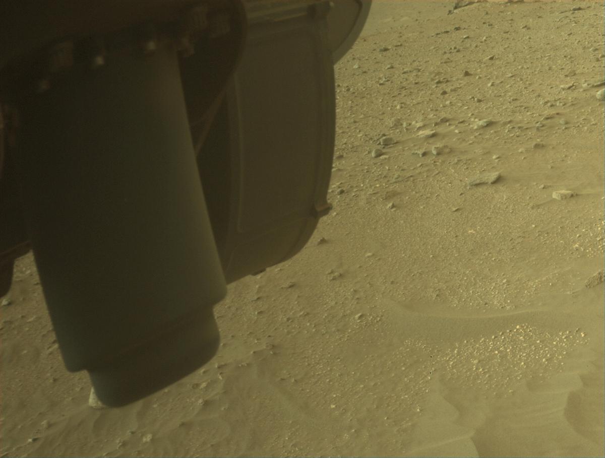 This image was taken by FRONT_HAZCAM_LEFT_A onboard NASA's Mars rover Perseverance on Sol 521