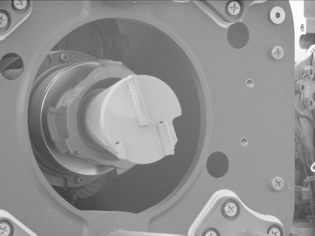 This image was taken by MCZ_LEFT onboard NASA's Mars rover Perseverance on Sol 521