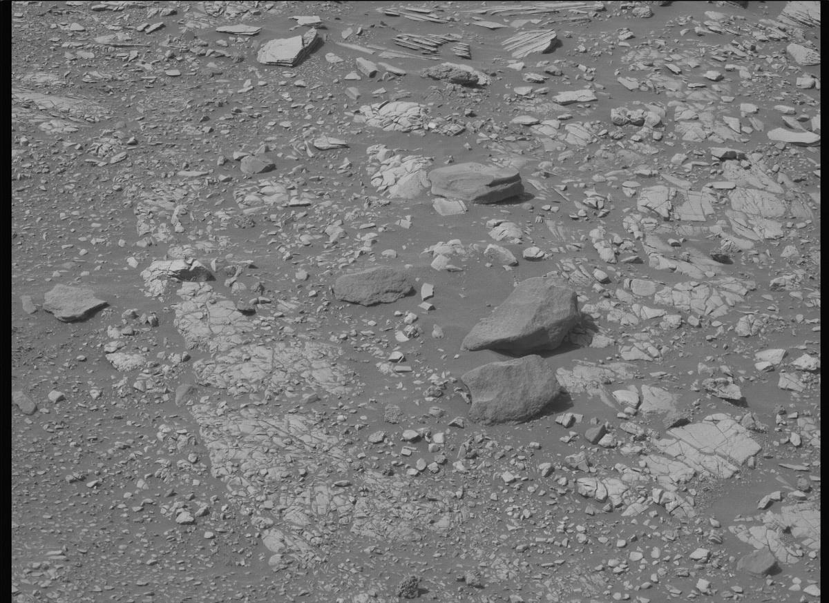 This image was taken by MCZ_LEFT onboard NASA's Mars rover Perseverance on Sol 521