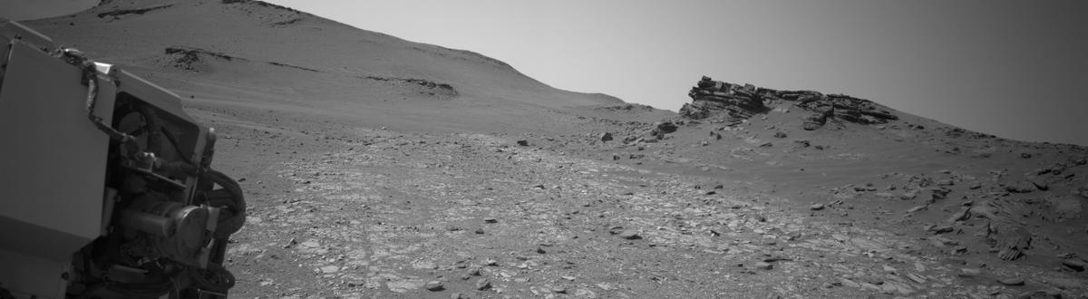 This image was taken by NAVCAM_LEFT onboard NASA's Mars rover Perseverance on Sol 525