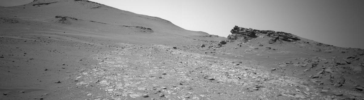 This image was taken by NAVCAM_LEFT onboard NASA's Mars rover Perseverance on Sol 528