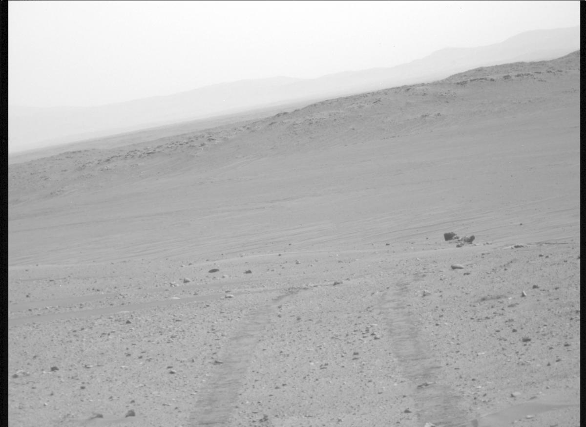 This image was taken by MCZ_RIGHT onboard NASA's Mars rover Perseverance on Sol 528