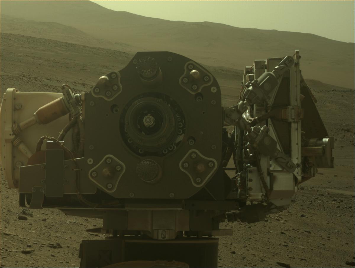 This image was taken by NAVCAM_LEFT onboard NASA's Mars rover Perseverance on Sol 530