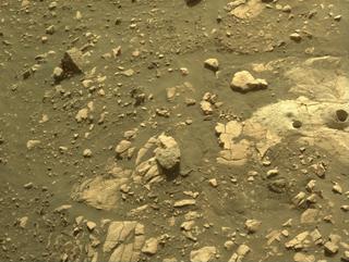 View image taken on Mars, Mars Perseverance Sol 530: Right Navigation Camera (Navcam)