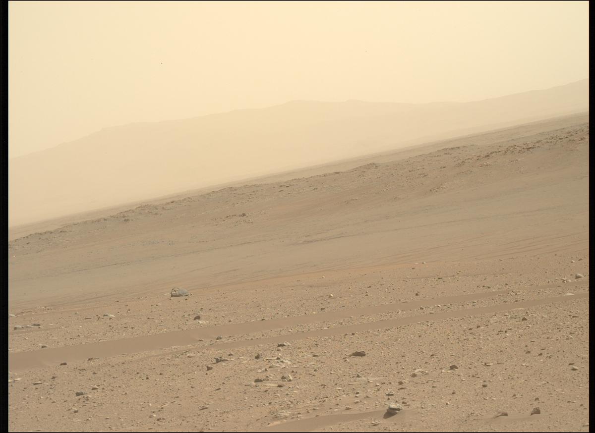 This image was taken by MCZ_LEFT onboard NASA's Mars rover Perseverance on Sol 530