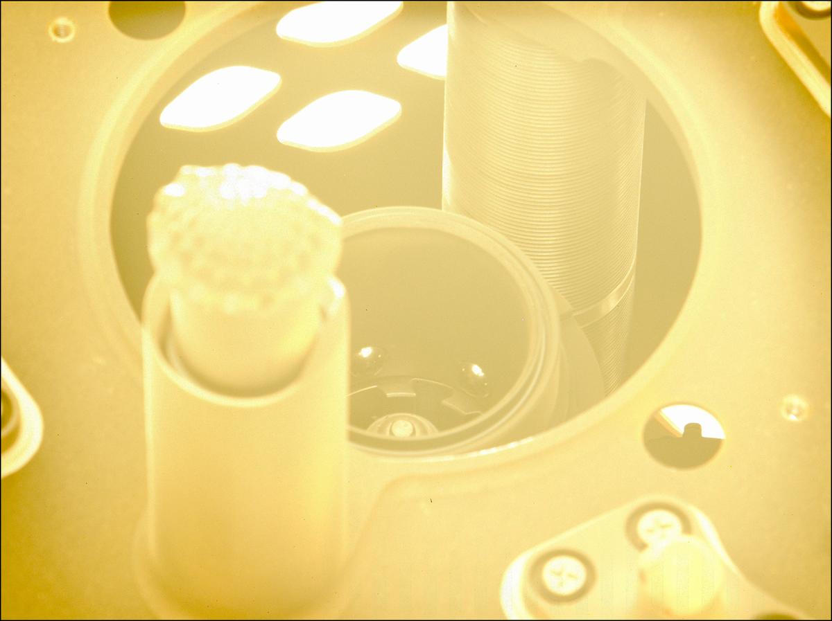 This image was taken by MCZ_LEFT onboard NASA's Mars rover Perseverance on Sol 530