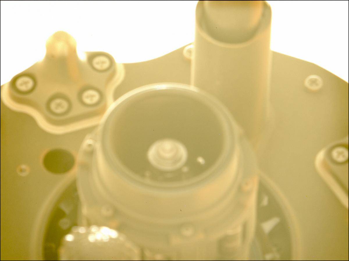 This image was taken by MCZ_LEFT onboard NASA's Mars rover Perseverance on Sol 530