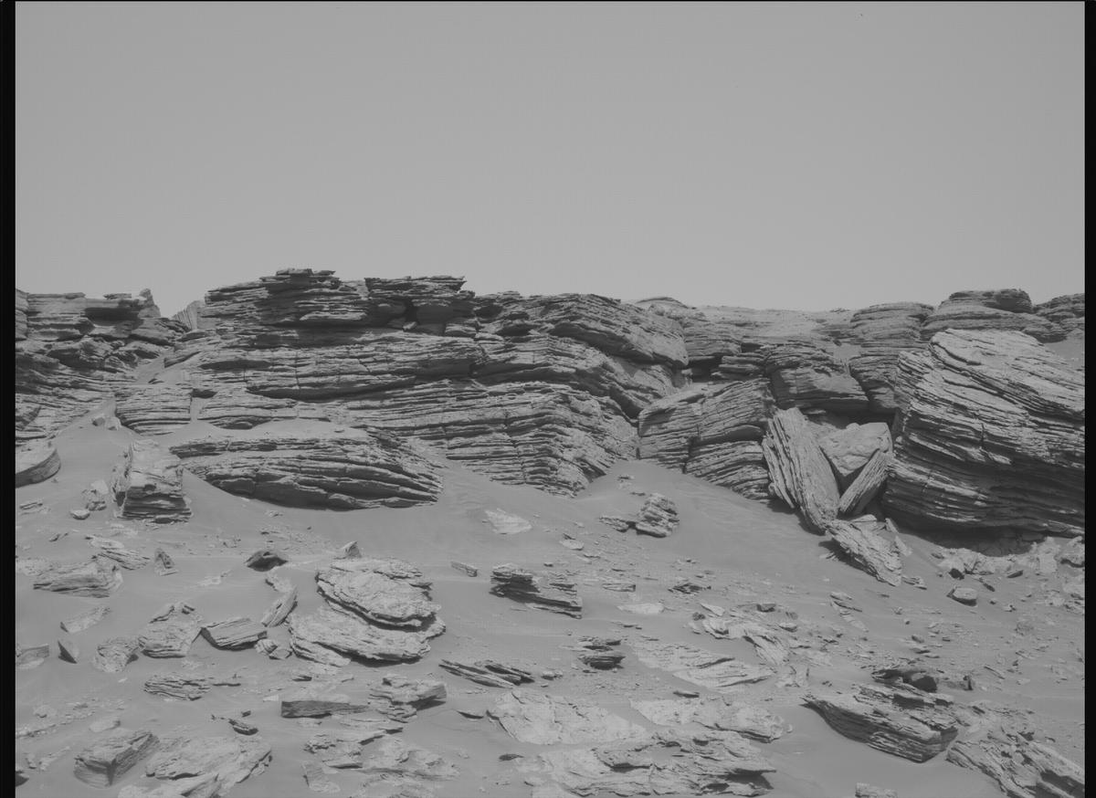 This image was taken by MCZ_RIGHT onboard NASA's Mars rover Perseverance on Sol 530