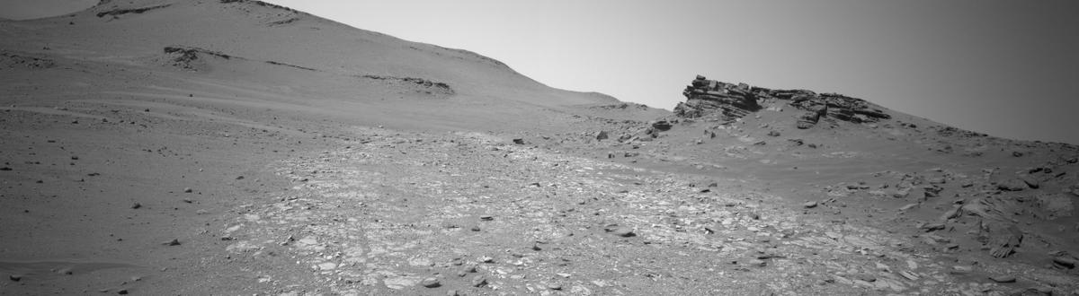 This image was taken by NAVCAM_LEFT onboard NASA's Mars rover Perseverance on Sol 531