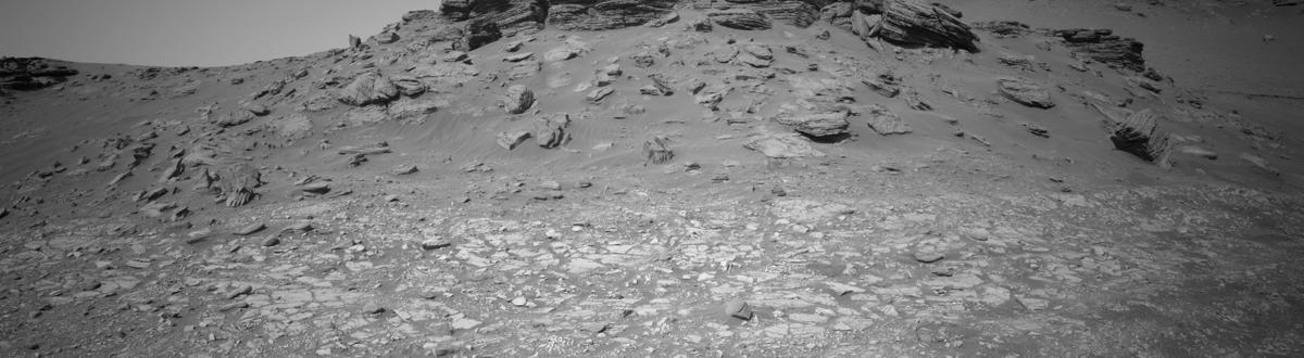 This image was taken by NAVCAM_LEFT onboard NASA's Mars rover Perseverance on Sol 533