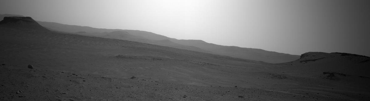 This image was taken by NAVCAM_LEFT onboard NASA's Mars rover Perseverance on Sol 533