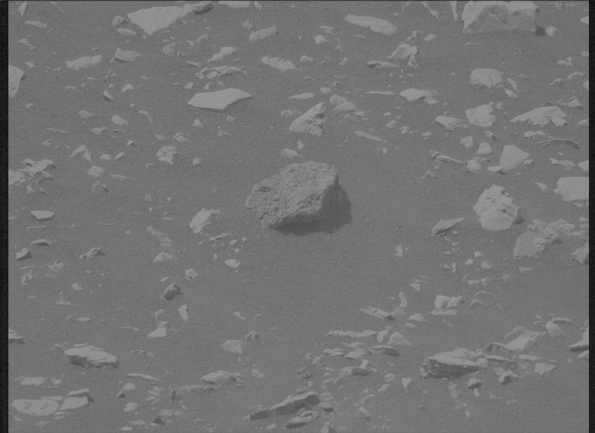 This image was taken by MCZ_LEFT onboard NASA's Mars rover Perseverance on Sol 534