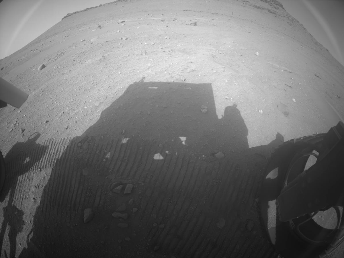 This image was taken by REAR_HAZCAM_RIGHT onboard NASA's Mars rover Perseverance on Sol 537