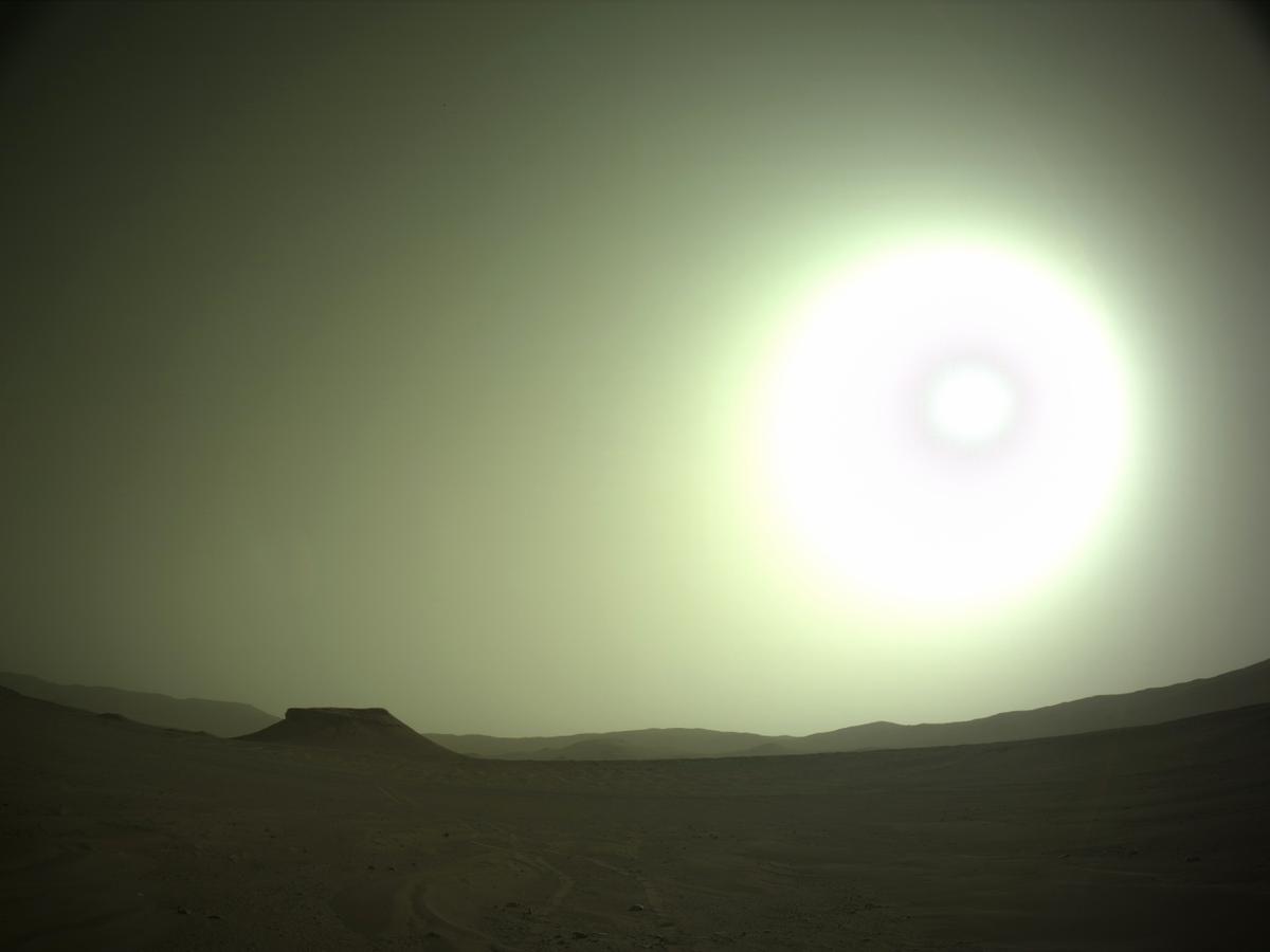 This image was taken by NAVCAM_LEFT onboard NASA's Mars rover Perseverance on Sol 538