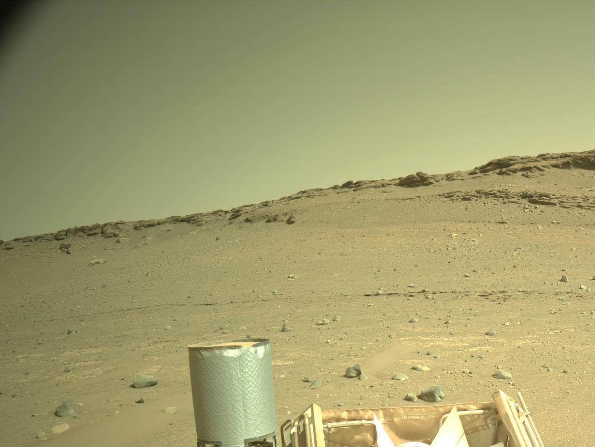 This image was taken by NAVCAM_RIGHT onboard NASA's Mars rover Perseverance on Sol 538