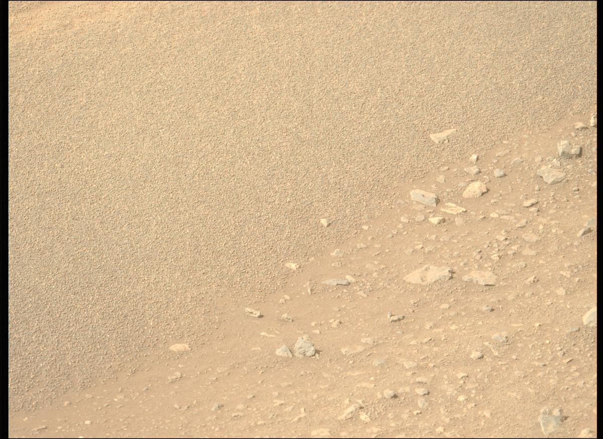 This image was taken by MCZ_LEFT onboard NASA's Mars rover Perseverance on Sol 540